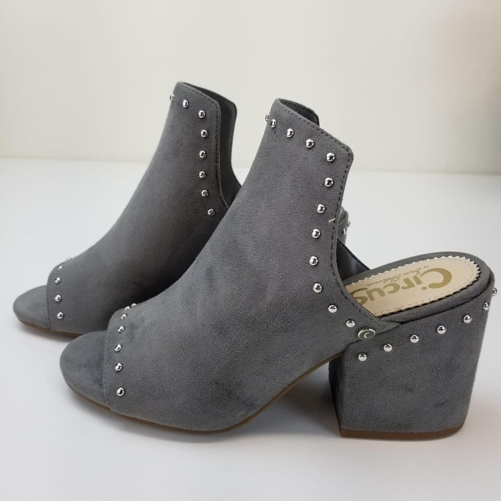Womens Size 5 Circus Mules Heels Peep Toe Slides